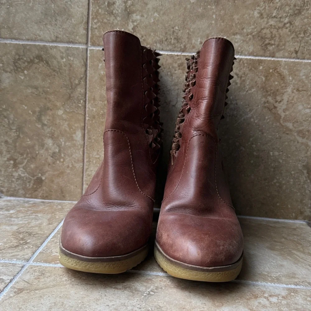 Anthropologie Chelsea Boot Jasper Jeera Triangle Trails Ankle Size 40/10 Leather